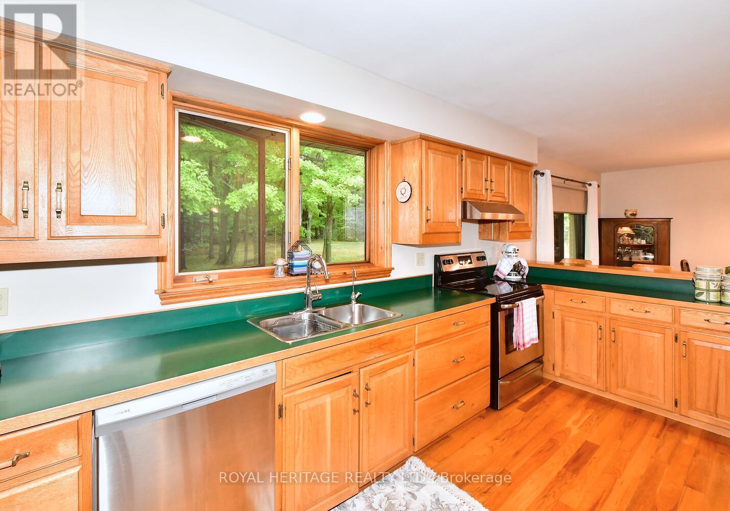 1057 Crowley Line, Otonabee-South Monaghan, Ontario  K9J 6X7 - Photo 14 - X12363935