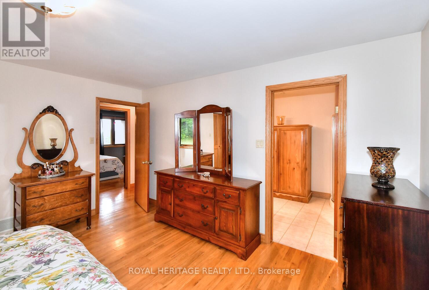 1057 Crowley Line, Otonabee-South Monaghan, Ontario  K9J 6X7 - Photo 19 - X12363935