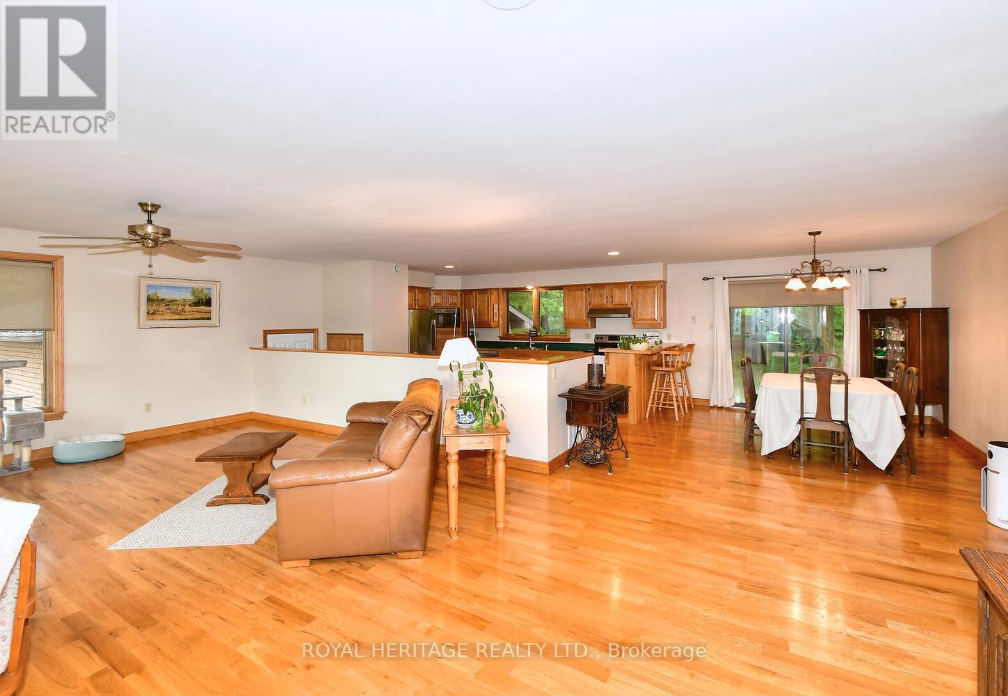 1057 Crowley Line, Otonabee-South Monaghan, Ontario  K9J 6X7 - Photo 7 - X12363935
