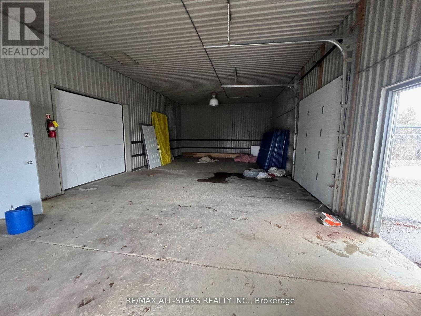 9 Callaghan's Road, Kawartha Lakes (Ops), Ontario  K9V 4R4 - Photo 3 - X12363949