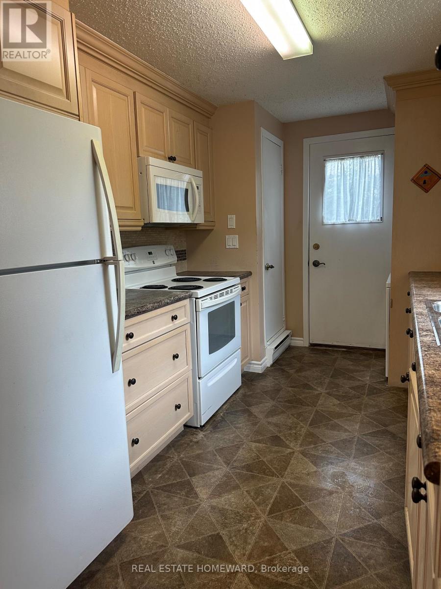 14 Heritage Lane, Clarington (Newcastle), Ontario  L1B 1A3 - Photo 14 - E12363957