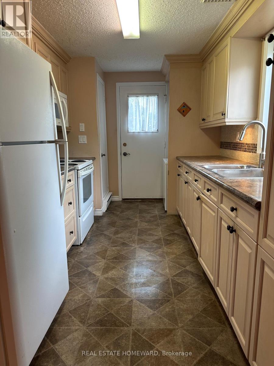 14 Heritage Lane, Clarington (Newcastle), Ontario  L1B 1A3 - Photo 19 - E12363957