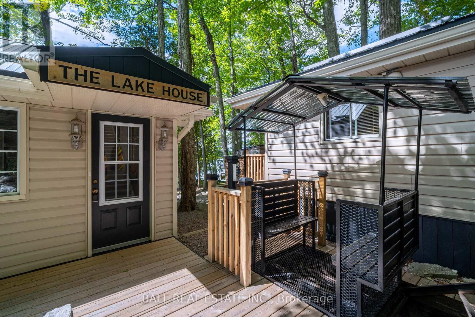 27 Maplewood Court, Trent Lakes, Ontario  K0L 1J0 - Photo 37 - X12362854