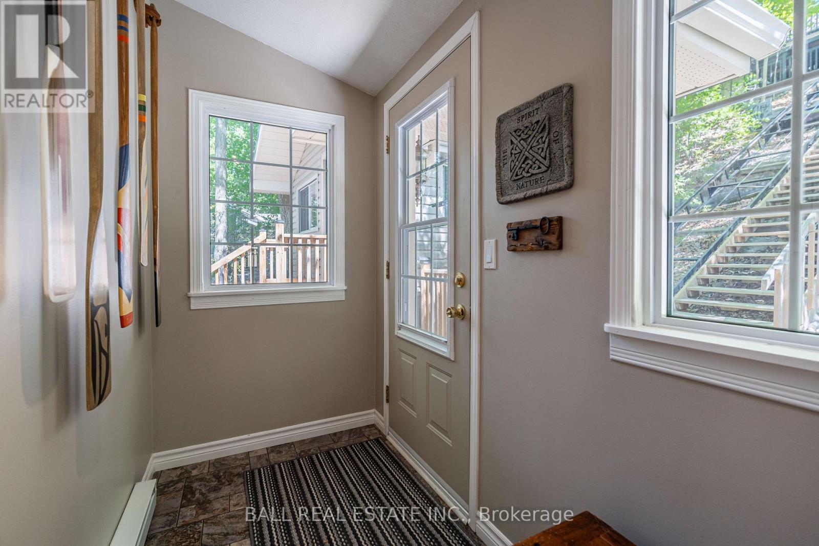 27 Maplewood Court, Trent Lakes, Ontario  K0L 1J0 - Photo 7 - X12362854