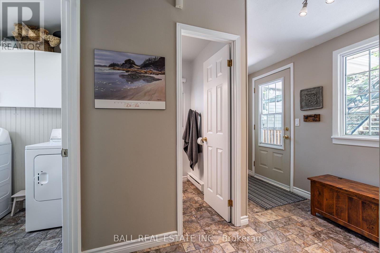 27 Maplewood Court, Trent Lakes, Ontario  K0L 1J0 - Photo 8 - X12362854