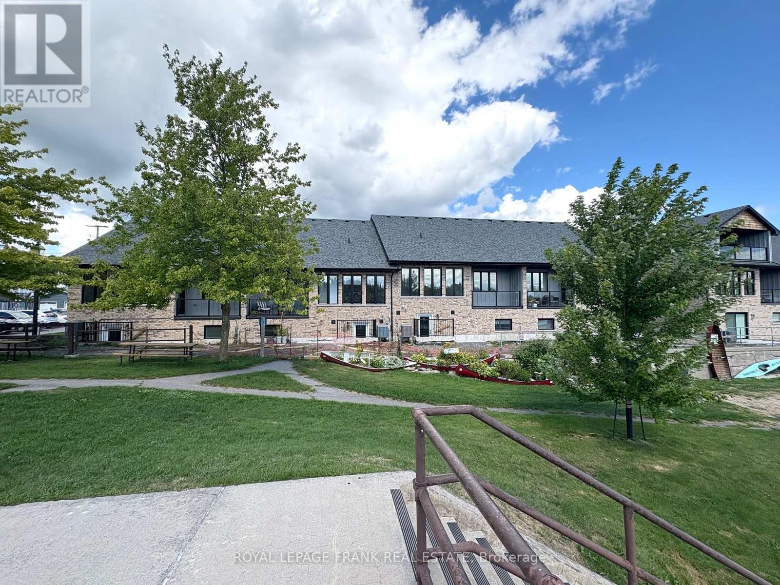 6 Pond Street, Trent Hills (Hastings), Ontario  K0L 1Y0 - Photo 18 - X12364057