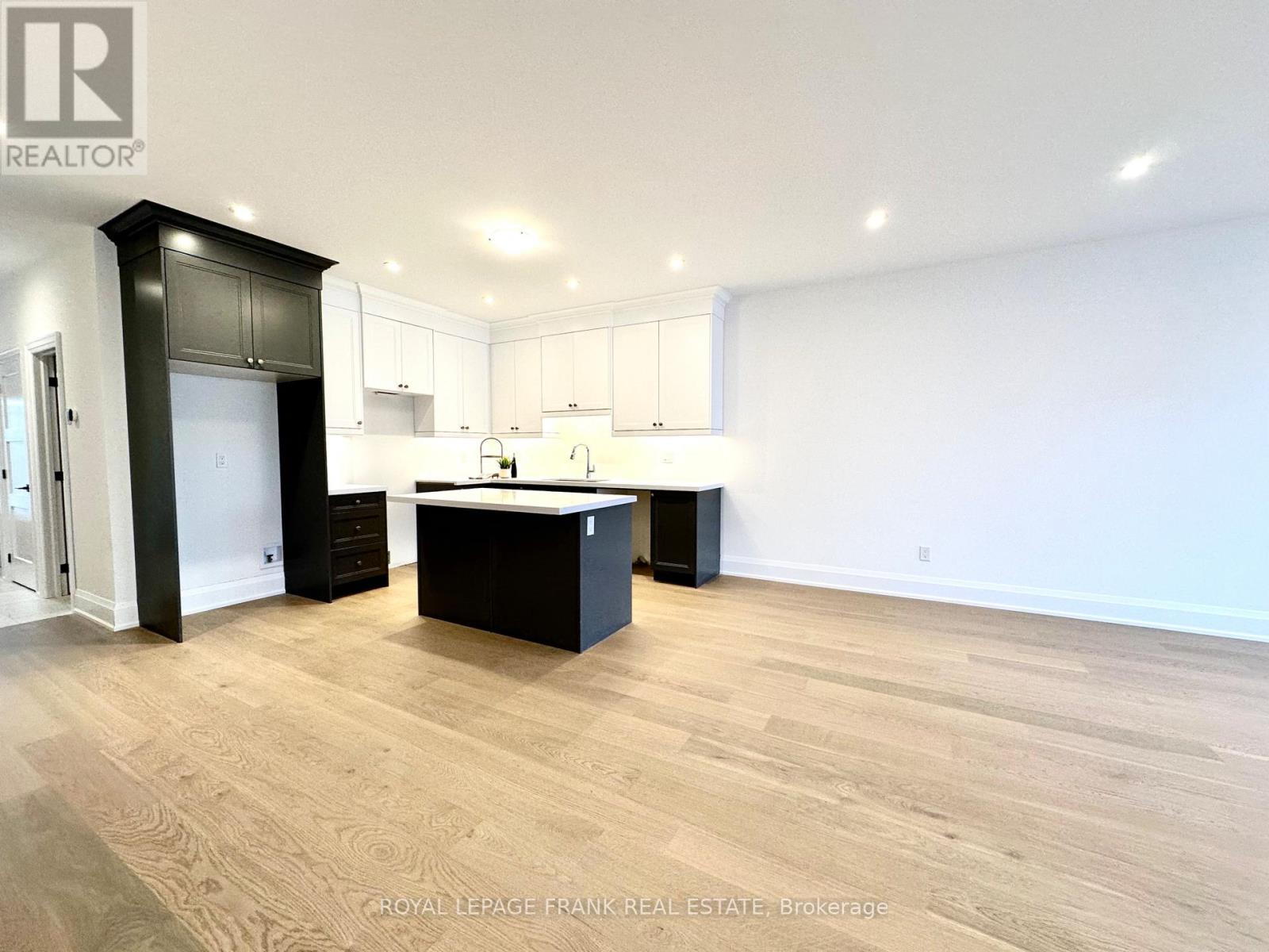 34 Pond Street, Trent Hills (Hastings), Ontario  K0L 1Y0 - Photo 3 - X12364139