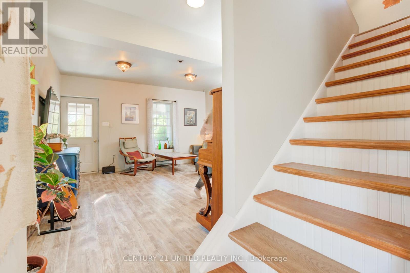 39 Raglan Street S, Trent Hills (Campbellford), Ontario  K0L 1L0 - Photo 11 - X12364457