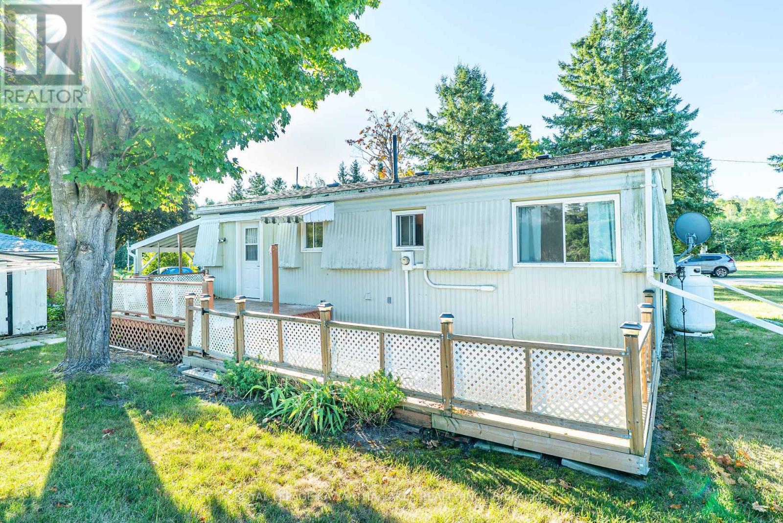 29 Macal Drive, Kawartha Lakes (Lindsay), Ontario  K9V 0H5 - Photo 29 - X12364492