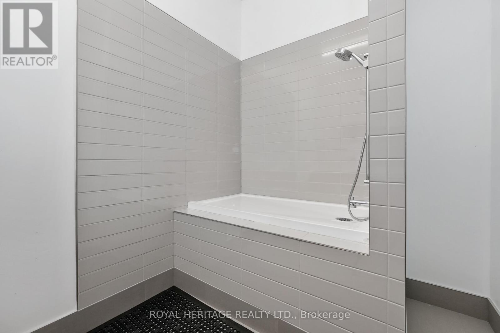 407 - 195 Hunter Street, Peterborough East (Central), Ontario  K9H 1G9 - Photo 26 - X12364767