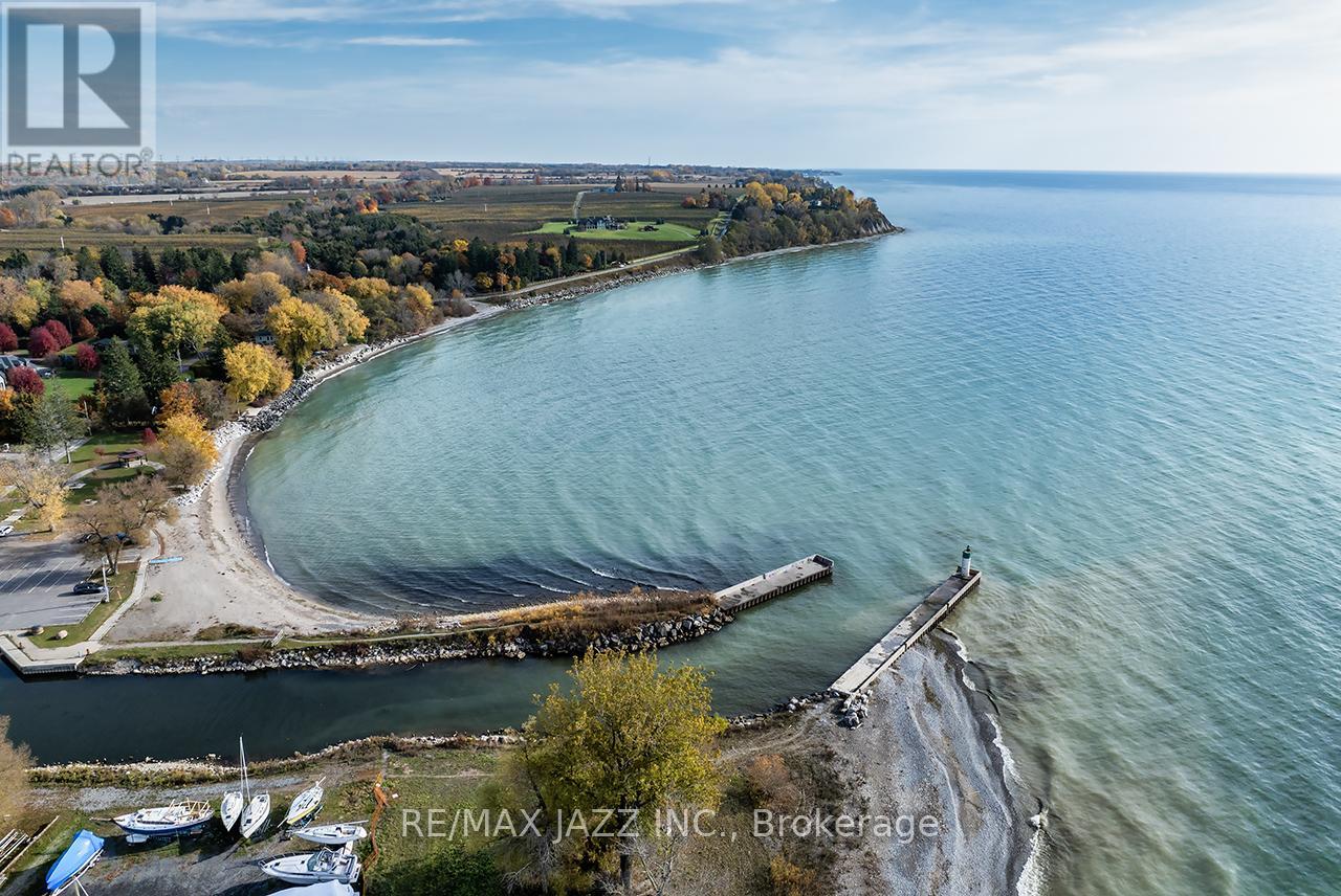 126 - 50 Lakebreeze Drive, Clarington (Newcastle), Ontario  L1B 0V9 - Photo 4 - E12364926
