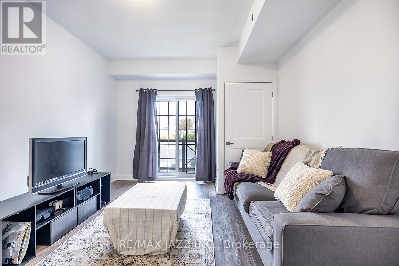 126 - 50 Lakebreeze Drive, Clarington (Newcastle), Ontario  L1B 0V9 - Photo 8 - E12364926