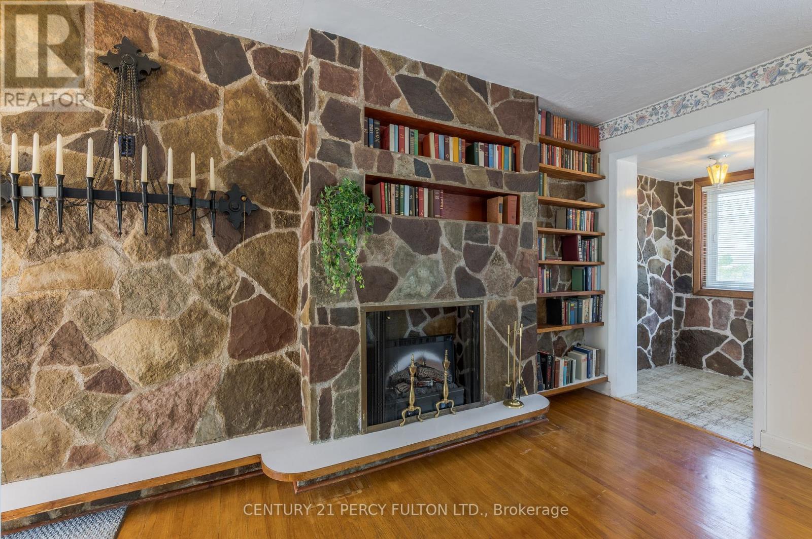 111 Short Avenue, Kawartha Lakes (Lindsay), Ontario  K9V 1J7 - Photo 23 - X12364839