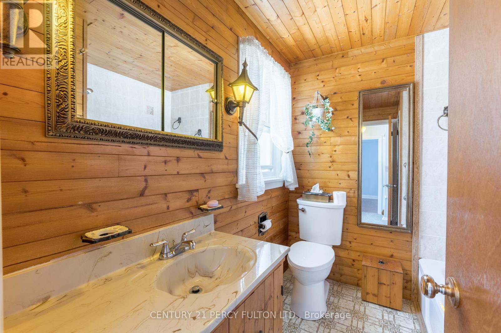 111 Short Avenue, Kawartha Lakes (Lindsay), Ontario  K9V 1J7 - Photo 29 - X12364839