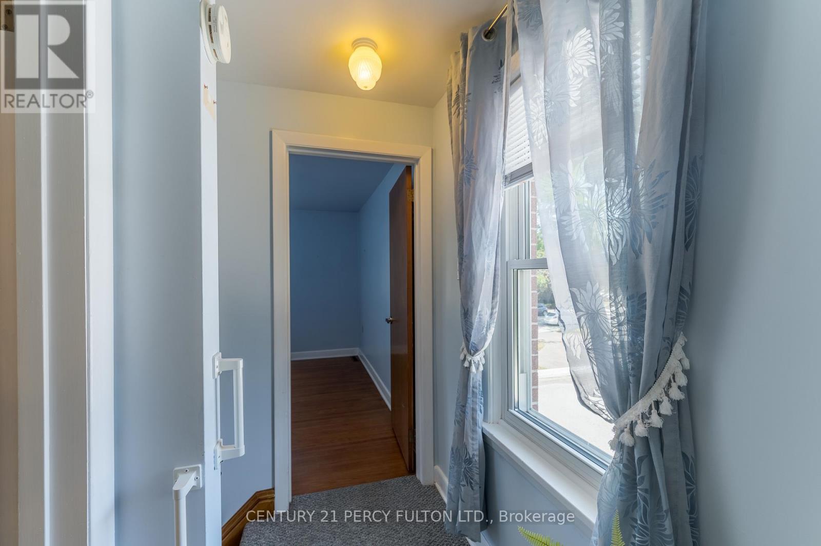 111 Short Avenue, Kawartha Lakes (Lindsay), Ontario  K9V 1J7 - Photo 32 - X12364839