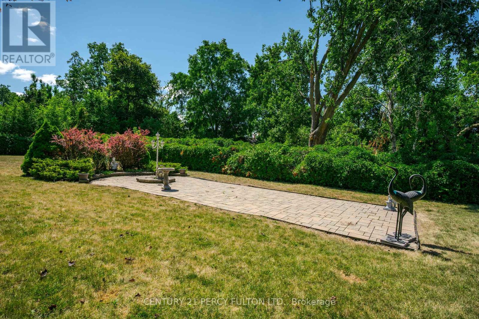 111 Short Avenue, Kawartha Lakes (Lindsay), Ontario  K9V 1J7 - Photo 44 - X12364839