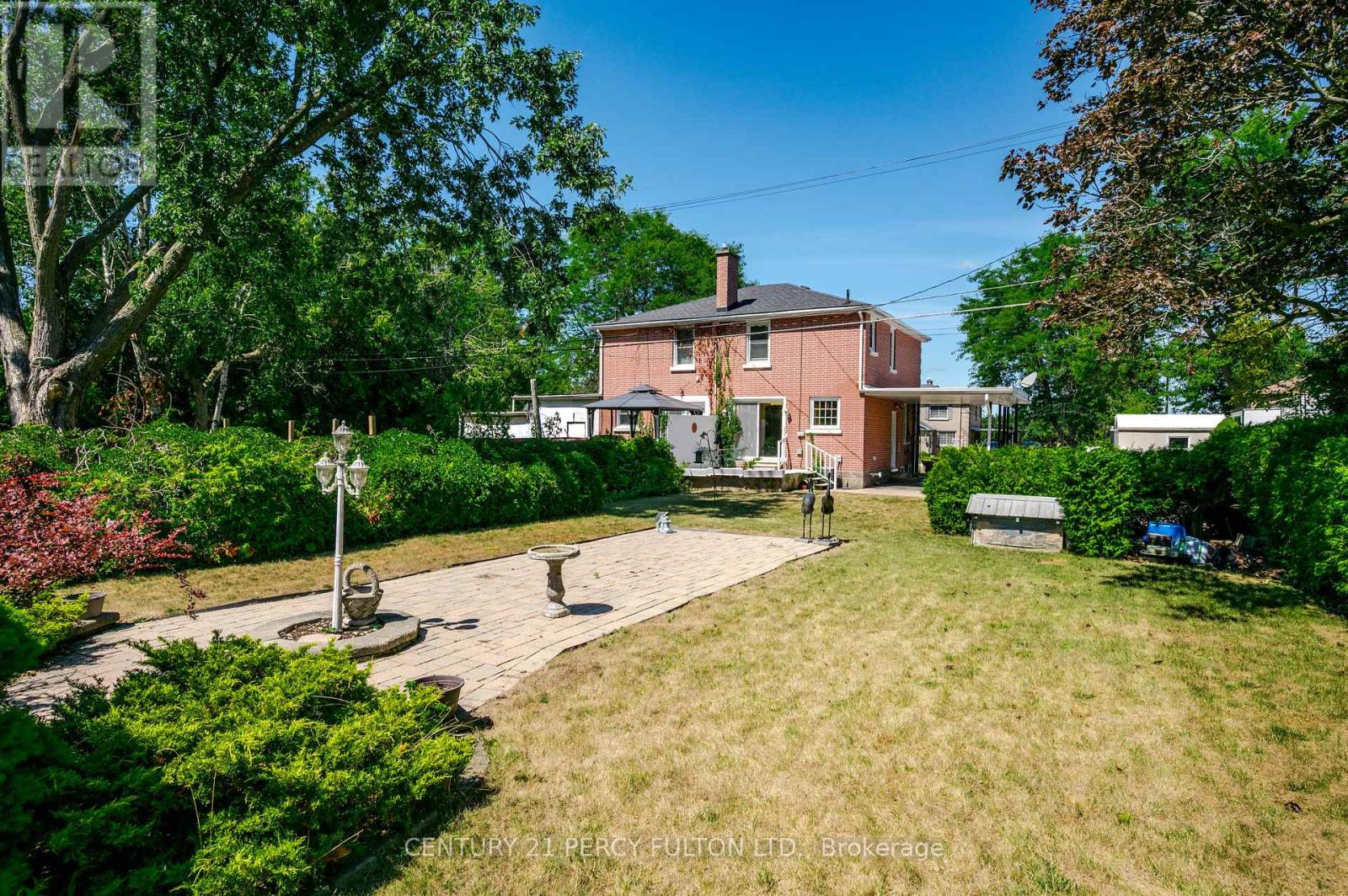 111 Short Avenue, Kawartha Lakes (Lindsay), Ontario  K9V 1J7 - Photo 47 - X12364839