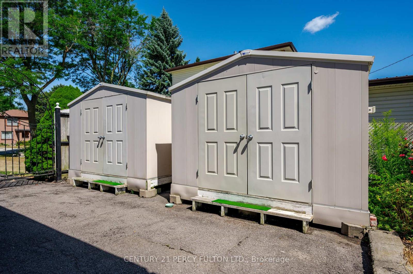 111 Short Avenue, Kawartha Lakes (Lindsay), Ontario  K9V 1J7 - Photo 49 - X12364839