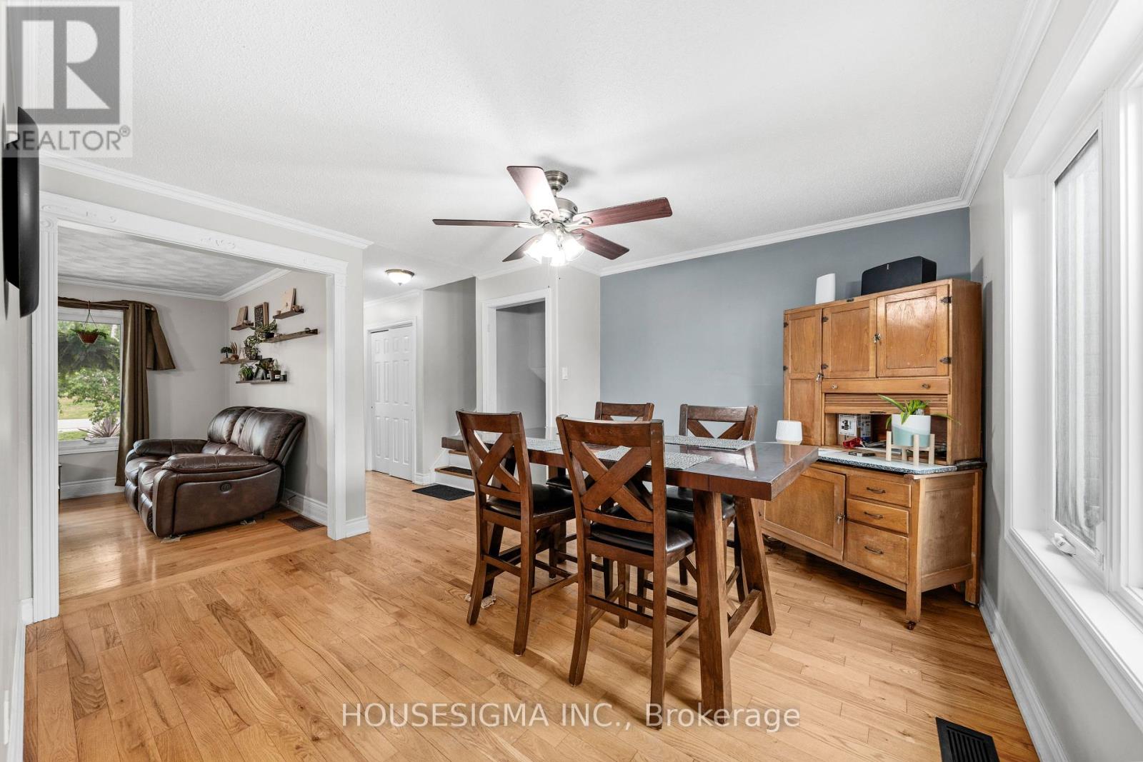 925 Blue Jay Street, Cavan Monaghan (Cavan-Monaghan), Ontario  L0A 1C0 - Photo 19 - X12365097