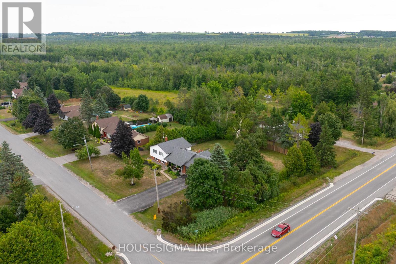 925 Blue Jay Street, Cavan Monaghan (Cavan-Monaghan), Ontario  L0A 1C0 - Photo 2 - X12365097