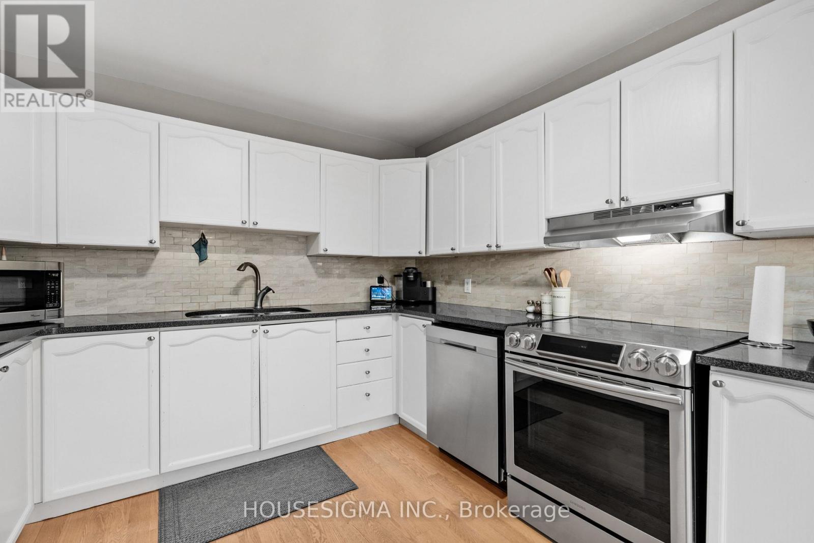 925 Blue Jay Street, Cavan Monaghan (Cavan-Monaghan), Ontario  L0A 1C0 - Photo 25 - X12365097
