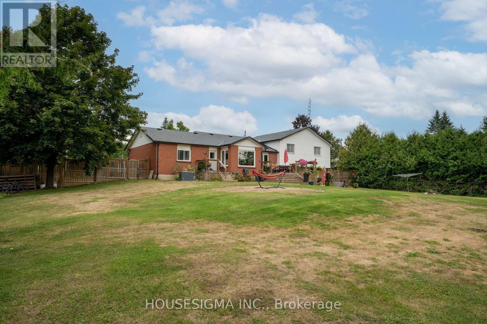 925 Blue Jay Street, Cavan Monaghan (Cavan-Monaghan), Ontario  L0A 1C0 - Photo 38 - X12365097