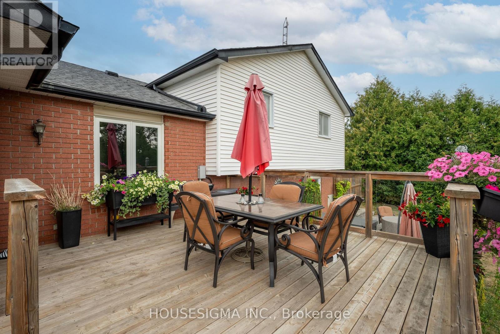 925 Blue Jay Street, Cavan Monaghan (Cavan-Monaghan), Ontario  L0A 1C0 - Photo 44 - X12365097