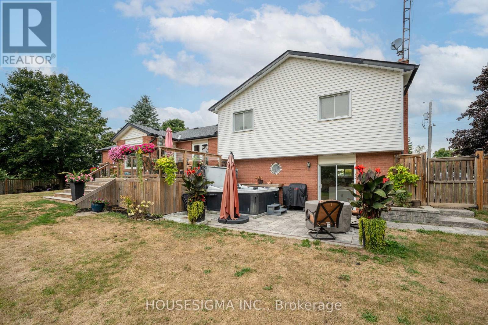 925 Blue Jay Street, Cavan Monaghan (Cavan-Monaghan), Ontario  L0A 1C0 - Photo 45 - X12365097