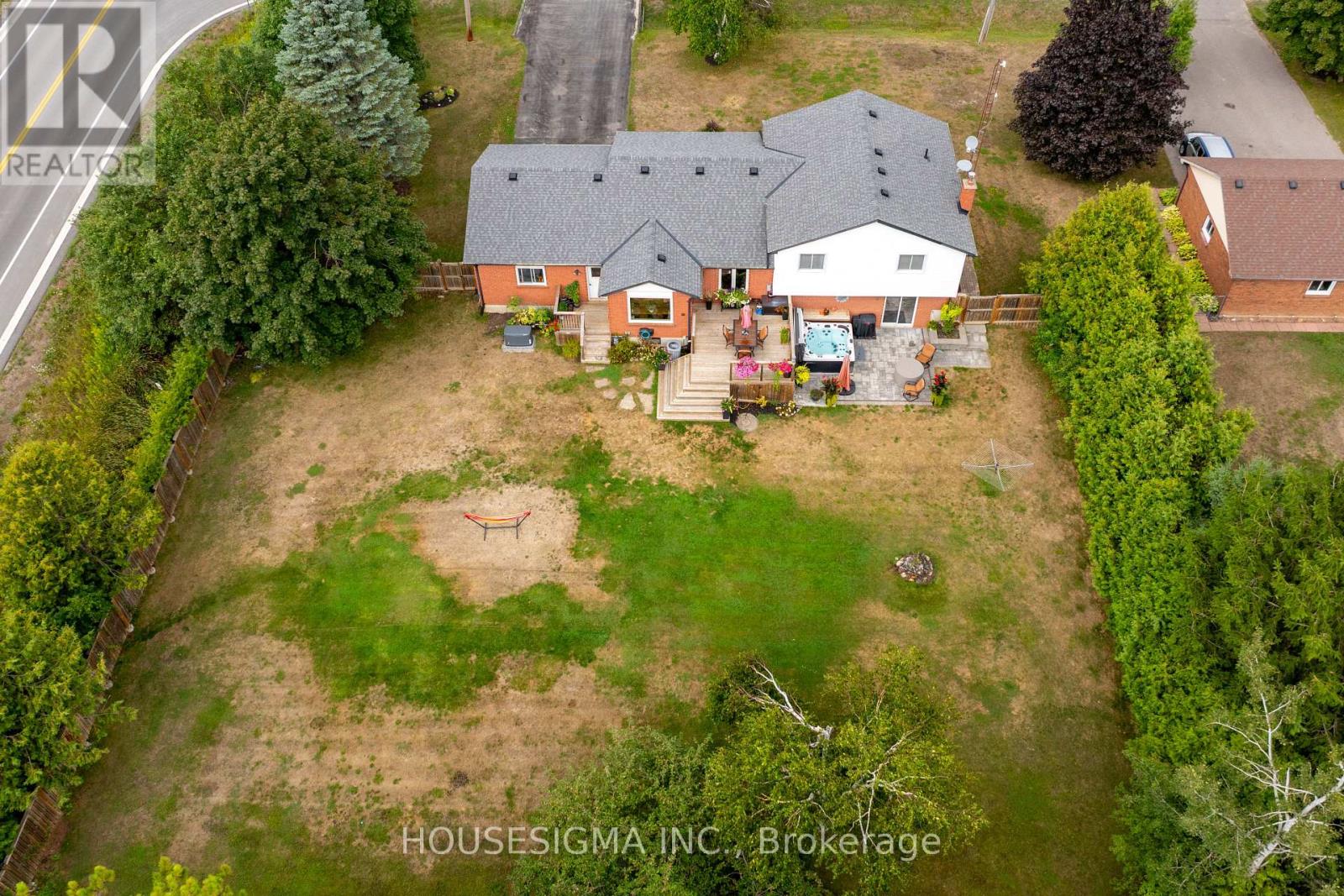 925 Blue Jay Street, Cavan Monaghan (Cavan-Monaghan), Ontario  L0A 1C0 - Photo 7 - X12365097