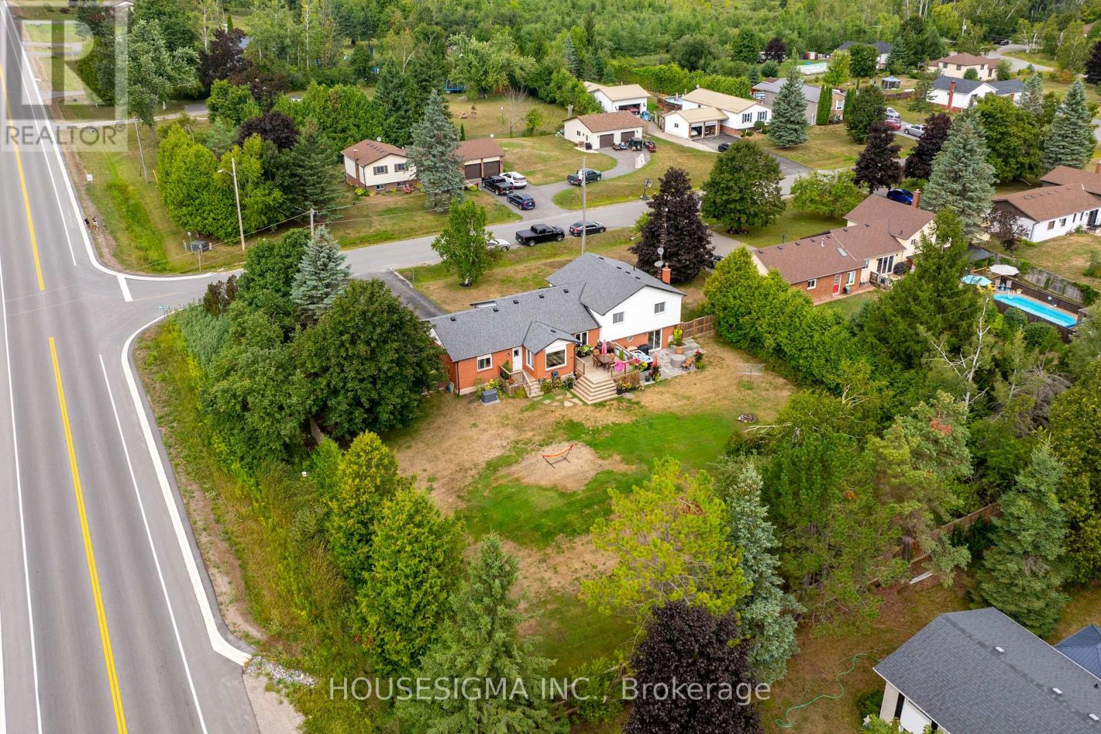 925 Blue Jay Street, Cavan Monaghan (Cavan-Monaghan), Ontario  L0A 1C0 - Photo 8 - X12365097
