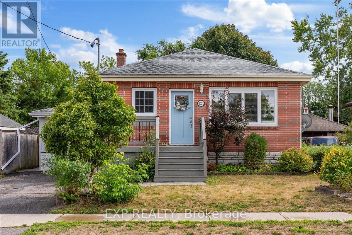 621 Orpington Road, Peterborough (Otonabee Ward 1), Ontario  K9J 4A5 - Photo 1 - X12365603