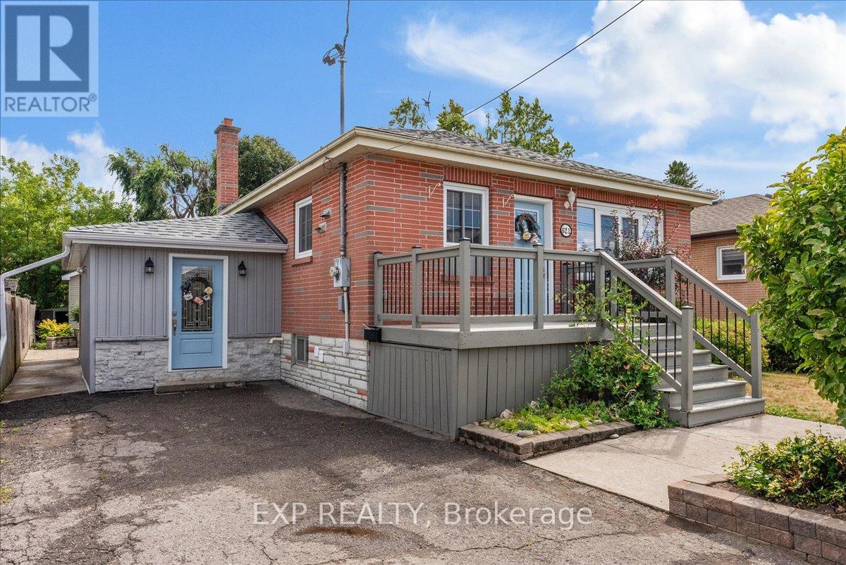 621 Orpington Road, Peterborough (Otonabee Ward 1), Ontario  K9J 4A5 - Photo 2 - X12365603