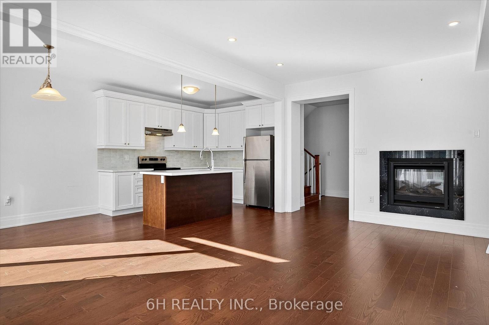14 Fernridge Heights, Cavan Monaghan (Cavan Twp), Ontario  L0A 1G0 - Photo 18 - X12366381