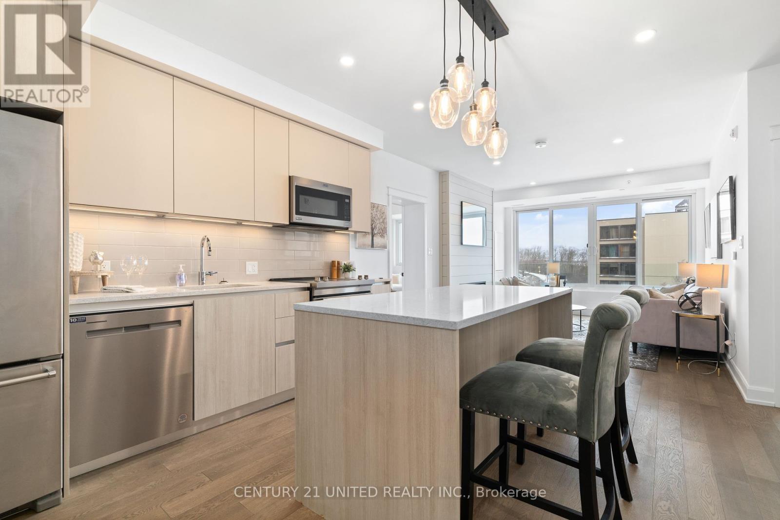 605 - 195 Hunter Street E, Peterborough (Ashburnham Ward 4), Ontario  K9H 1G9 - Photo 3 - X12366544