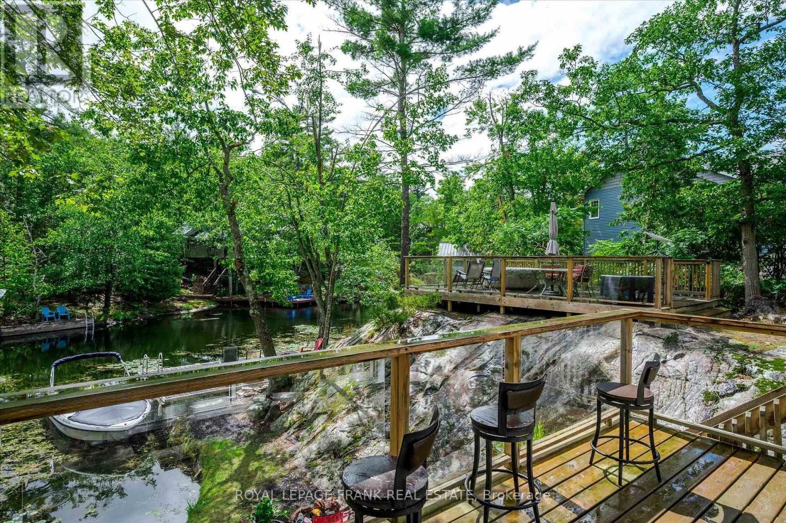 3571 Harbour Point Lane, Selwyn, Ontario  K0L 2H0 - Photo 16 - X12366601