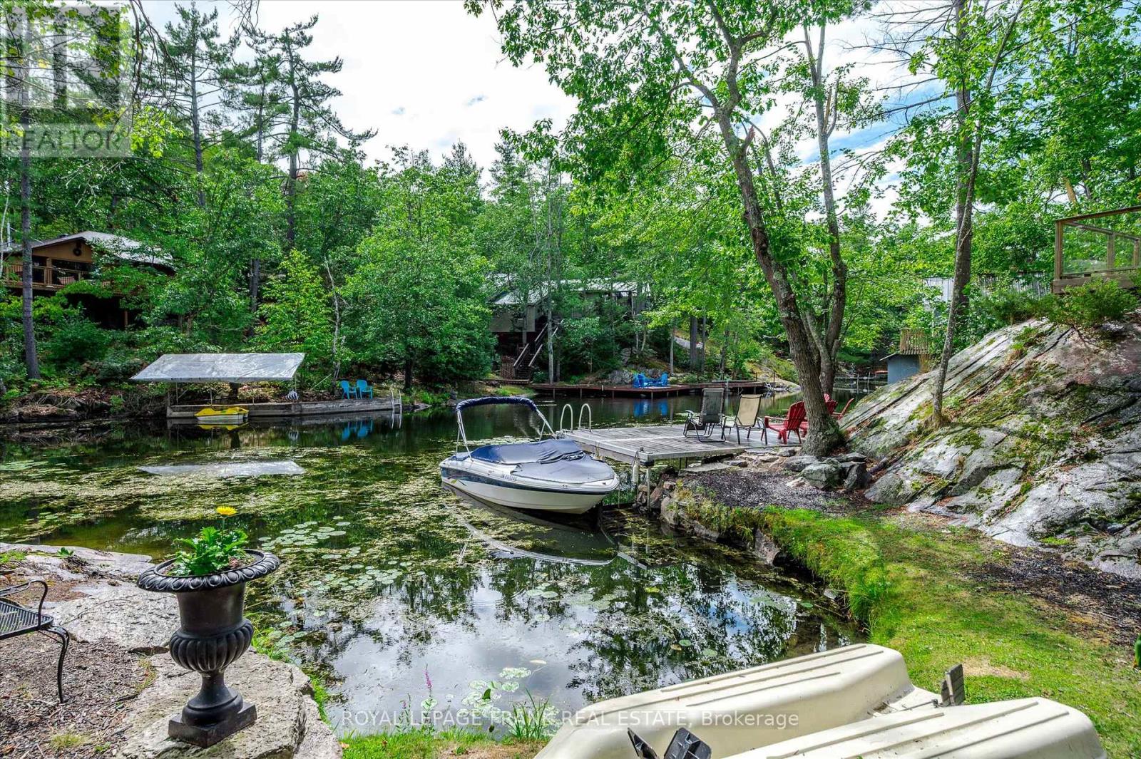 3571 Harbour Point Lane, Selwyn, Ontario  K0L 2H0 - Photo 3 - X12366601