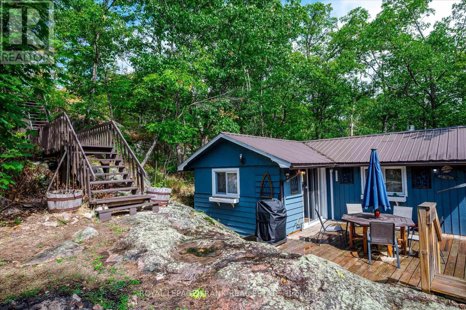 3571 Harbour Point Lane, Selwyn, Ontario  K0L 2H0 - Photo 35 - X12366601