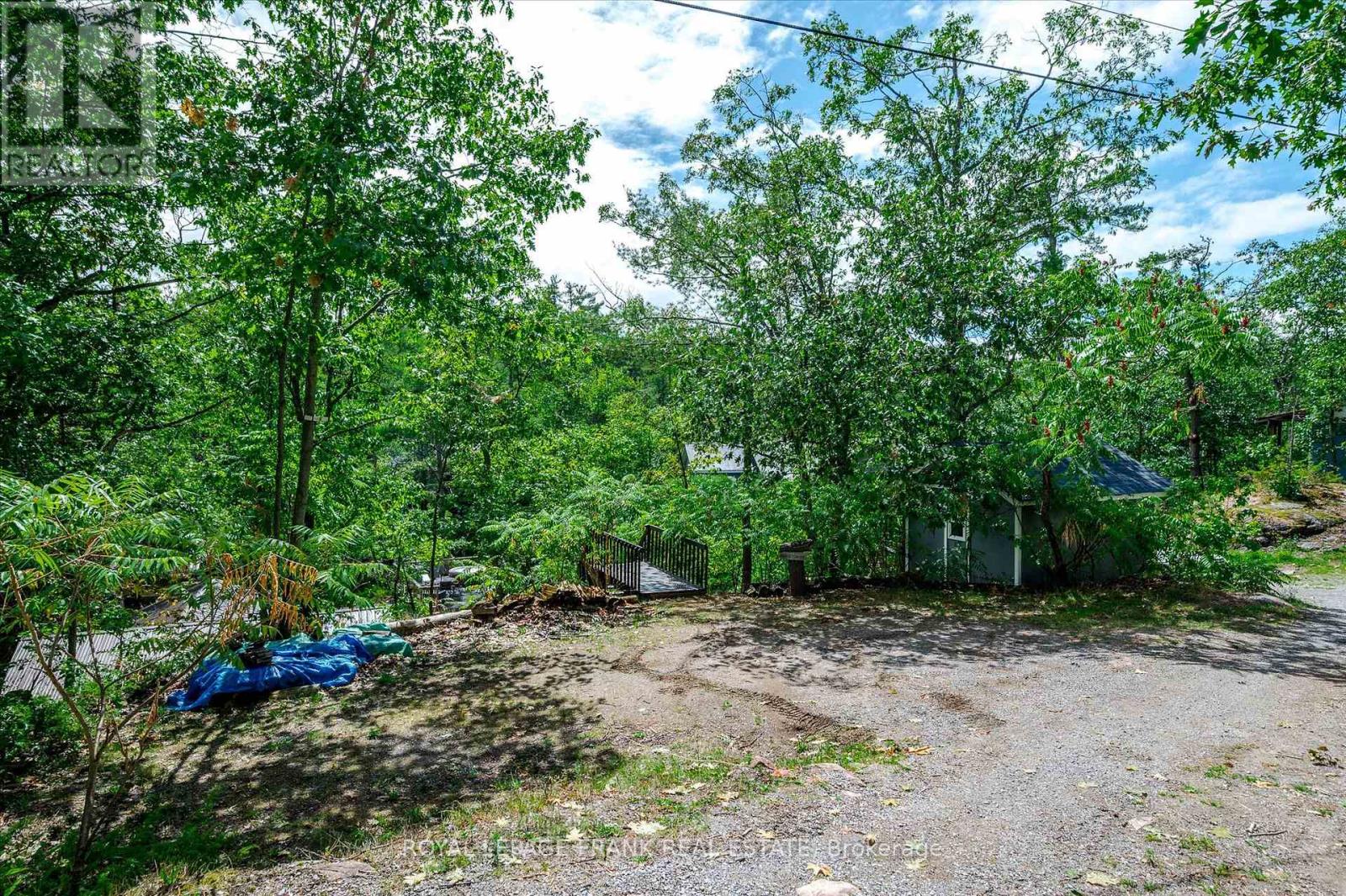 3571 Harbour Point Lane, Selwyn, Ontario  K0L 2H0 - Photo 38 - X12366601