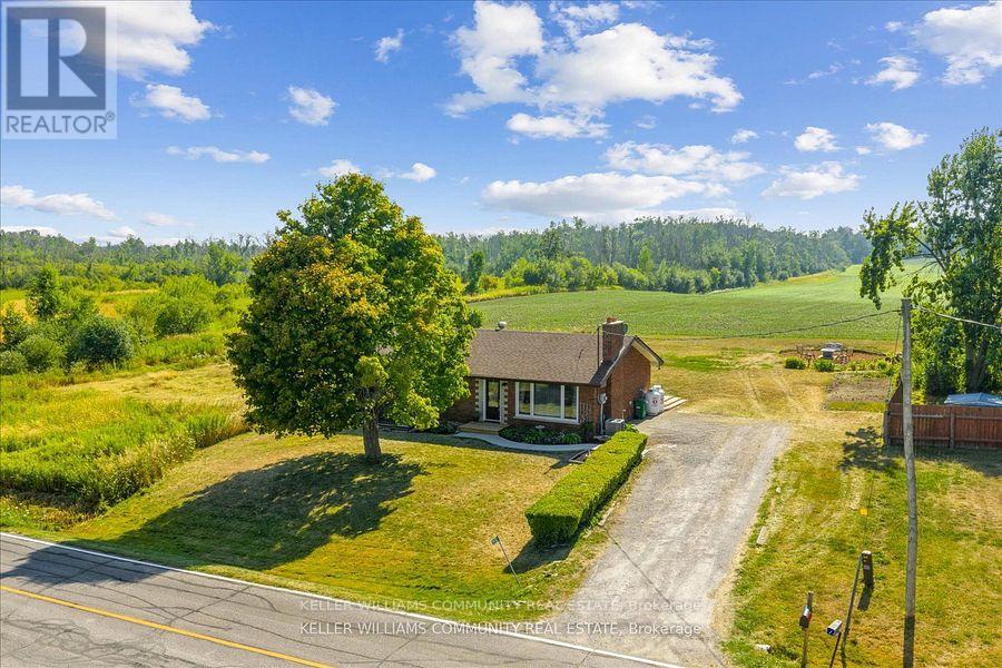 1930 Mcnamara Road, Peterborough (Ashburnham Ward 4), Ontario  K9J 0E2 - Photo 2 - X12366803