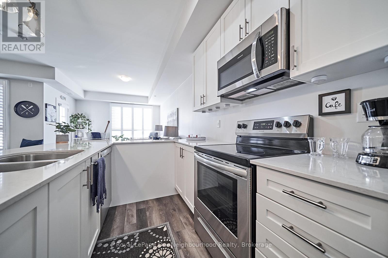 218 - 50 Lakebreeze Drive, Clarington (Newcastle), Ontario  L1B 0V9 - Photo 10 - E12367913