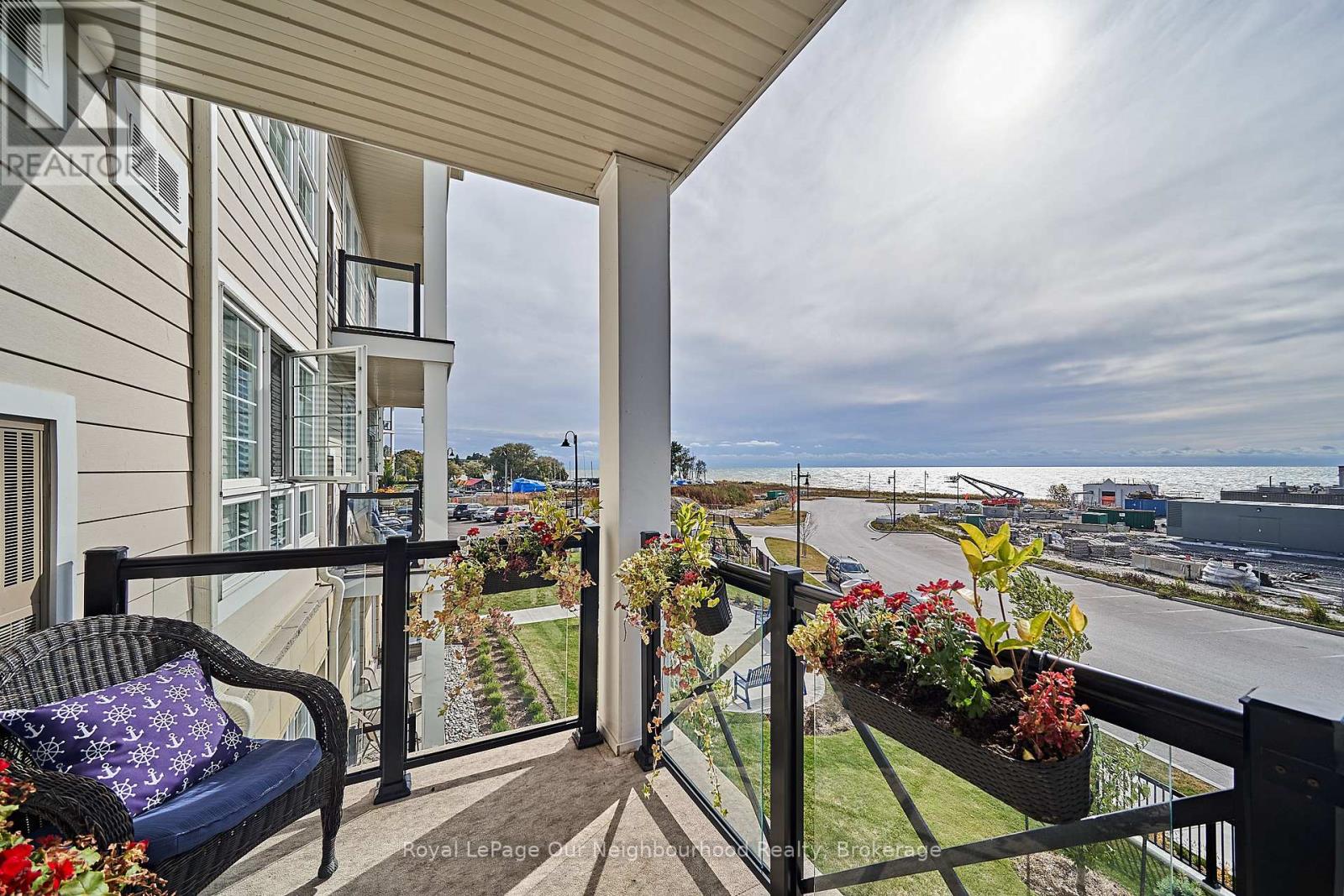 218 - 50 Lakebreeze Drive, Clarington (Newcastle), Ontario  L1B 0V9 - Photo 41 - E12367913