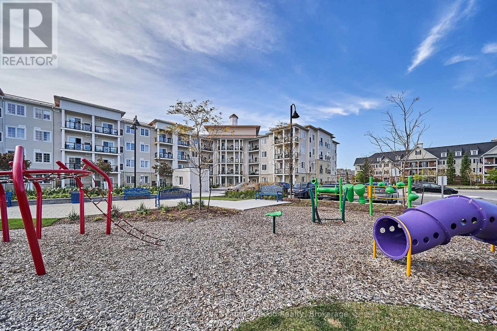 218 - 50 Lakebreeze Drive, Clarington (Newcastle), Ontario  L1B 0V9 - Photo 48 - E12367913