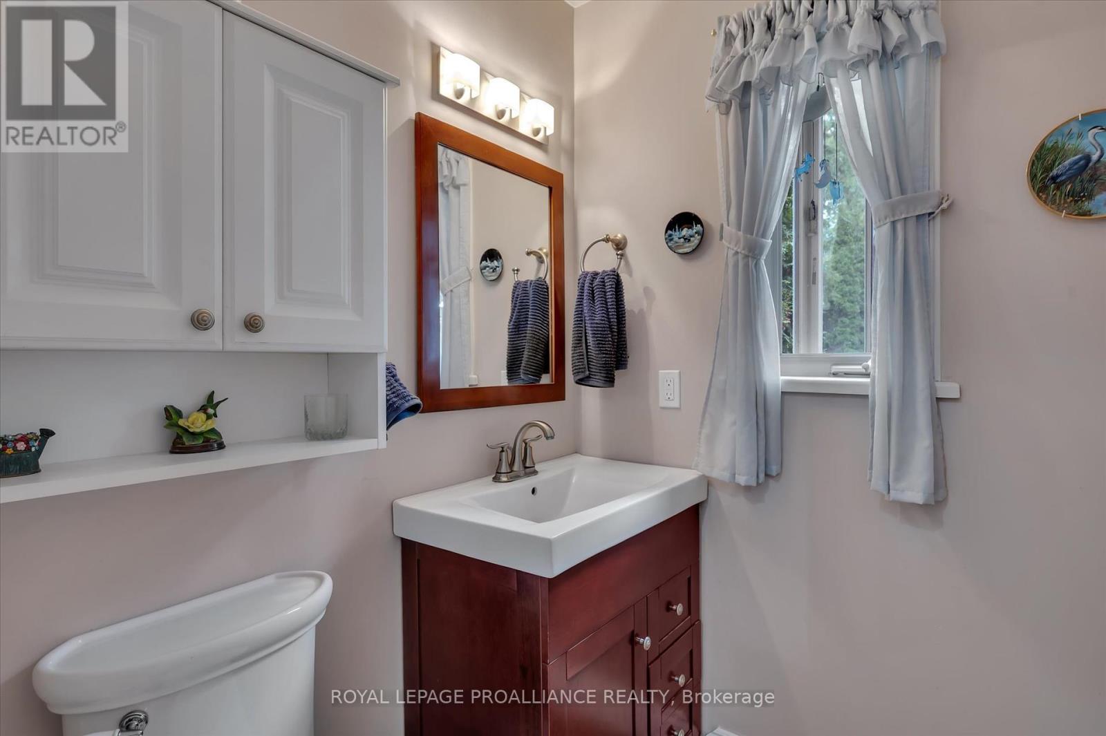 82 Cadillac Boulevard, Kawartha Lakes (Omemee), Ontario  K0L 2W0 - Photo 23 - X12368016