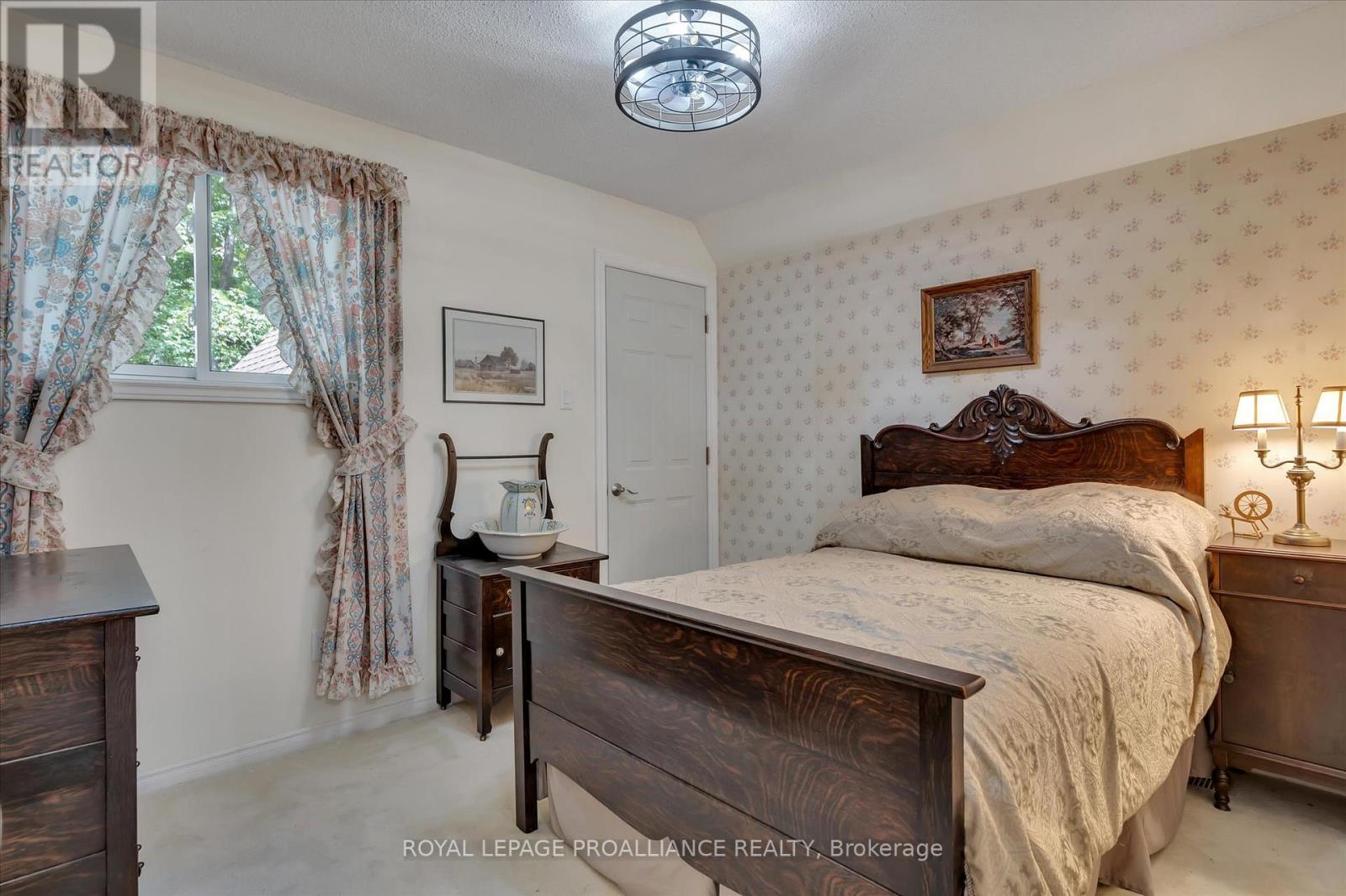 82 Cadillac Boulevard, Kawartha Lakes (Omemee), Ontario  K0L 2W0 - Photo 31 - X12368016
