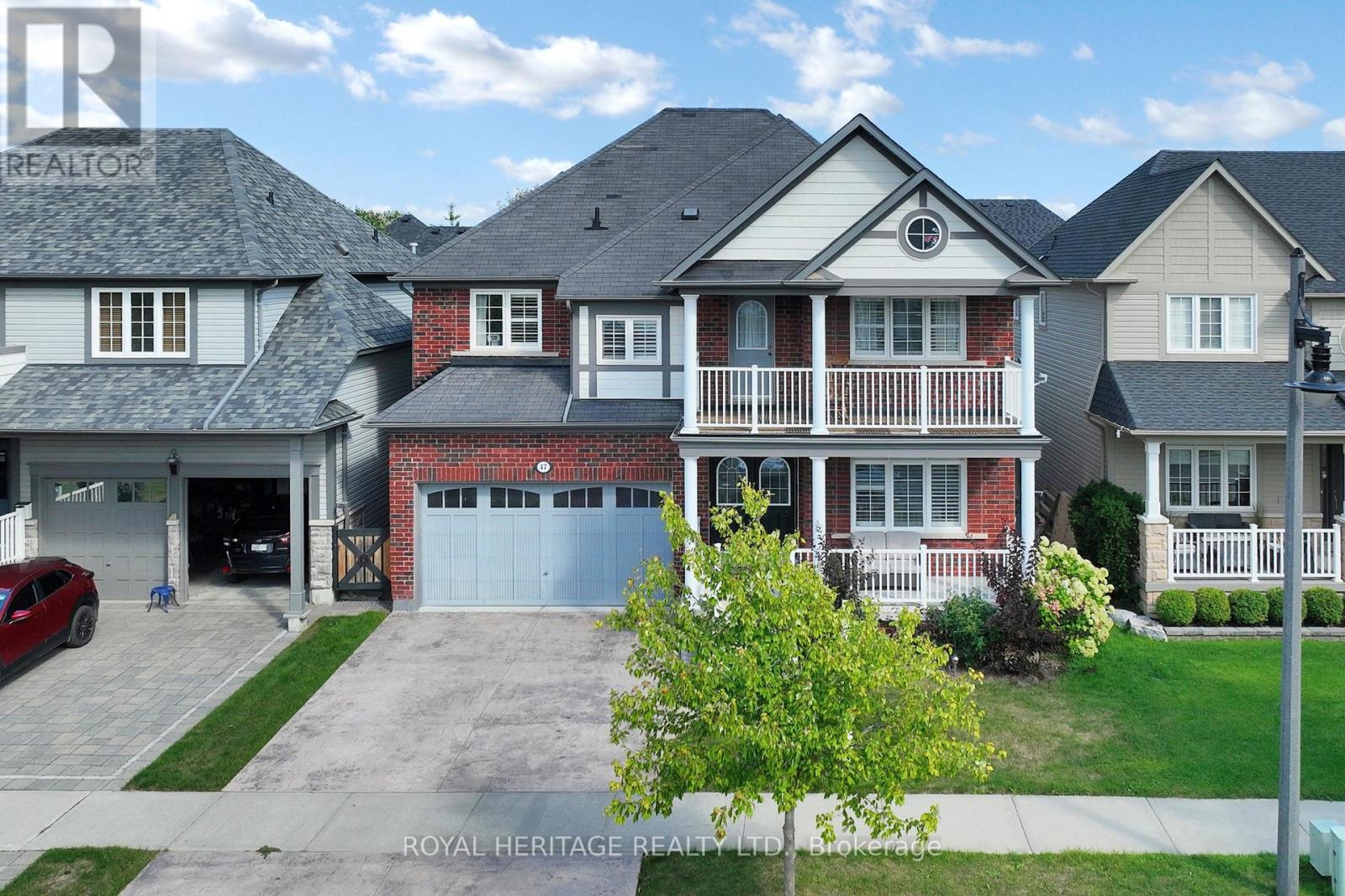 47 Sisson Lane, Clarington (Newcastle), Ontario  L1B 0A7 - Photo 1 - E12368076