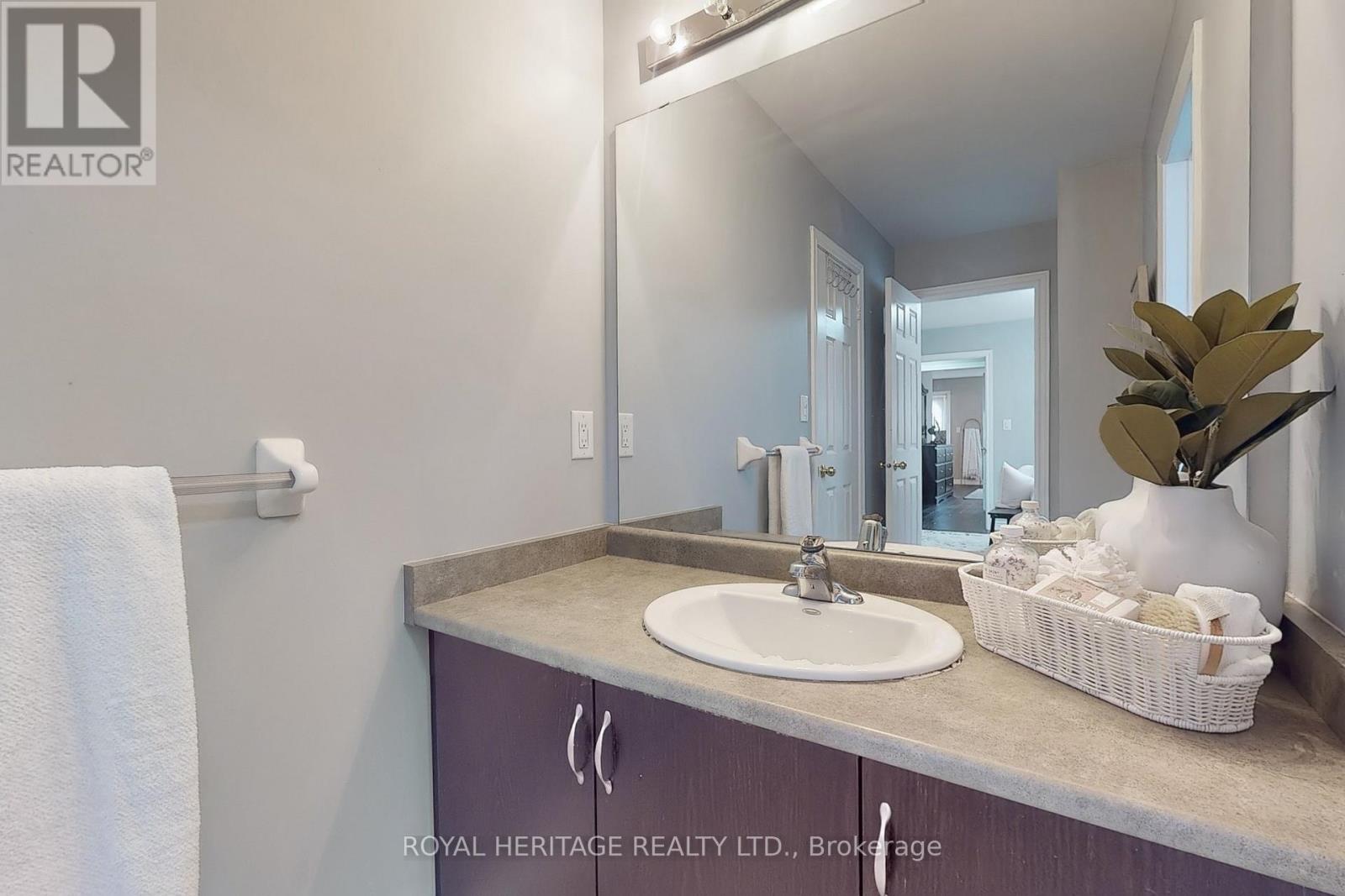 47 Sisson Lane, Clarington (Newcastle), Ontario  L1B 0A7 - Photo 23 - E12368076