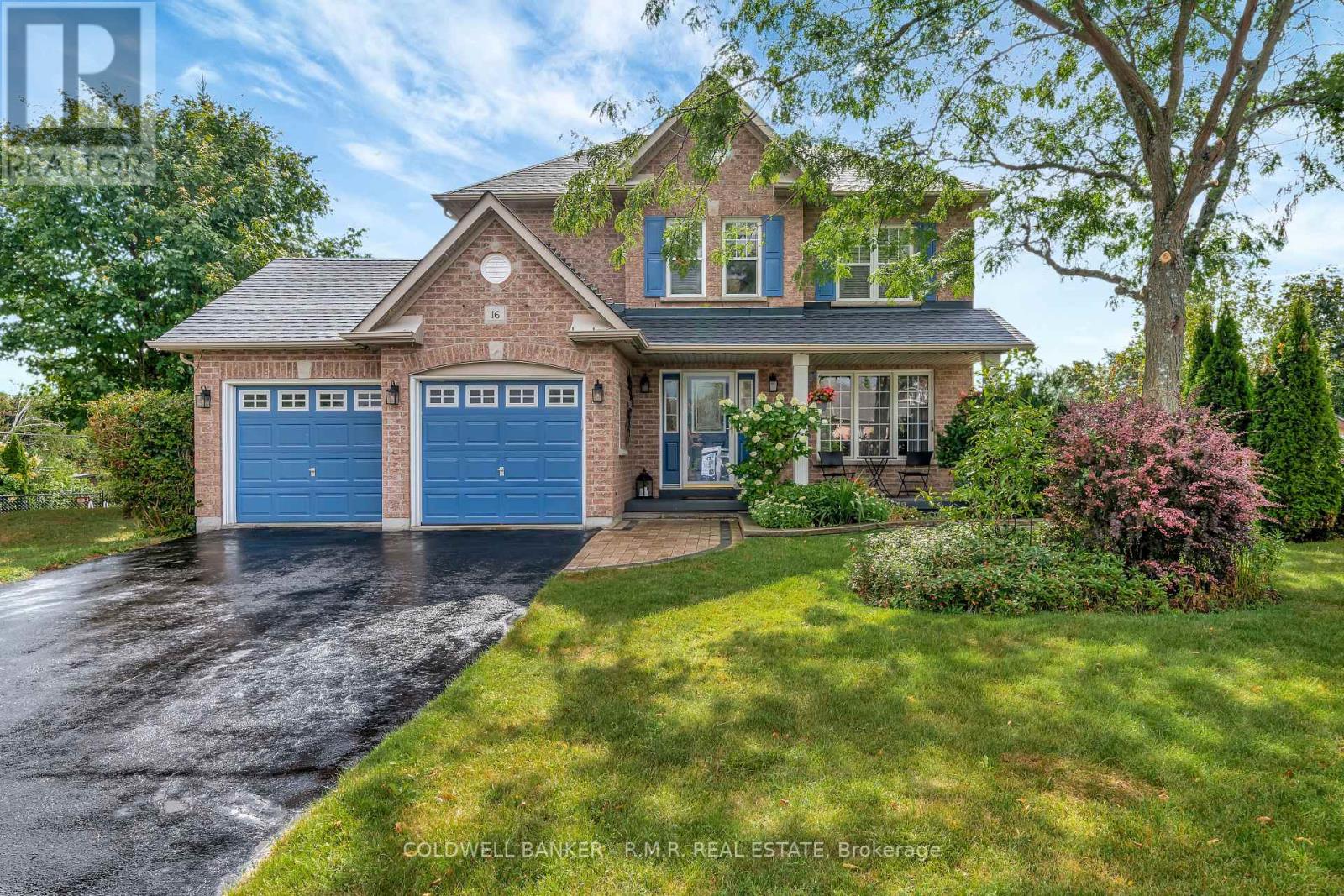 16 Wood Court, Kawartha Lakes (Lindsay), Ontario  K9V 6J4 - Photo 1 - X12368179