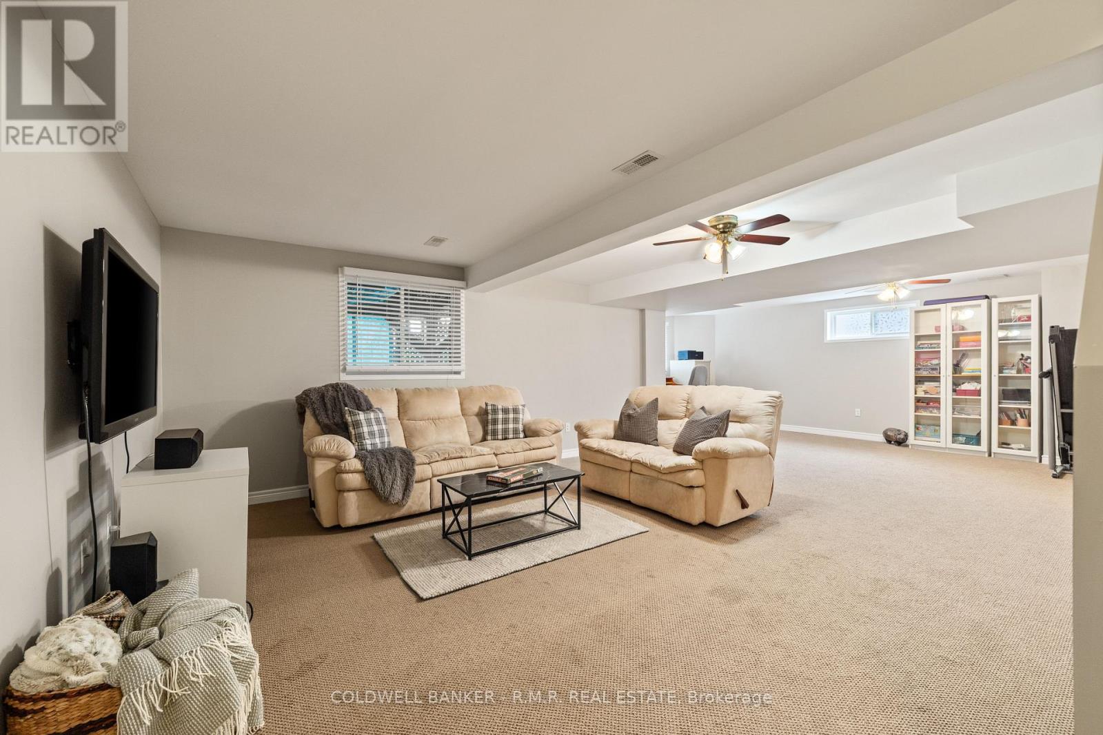 16 Wood Court, Kawartha Lakes (Lindsay), Ontario  K9V 6J4 - Photo 33 - X12368179