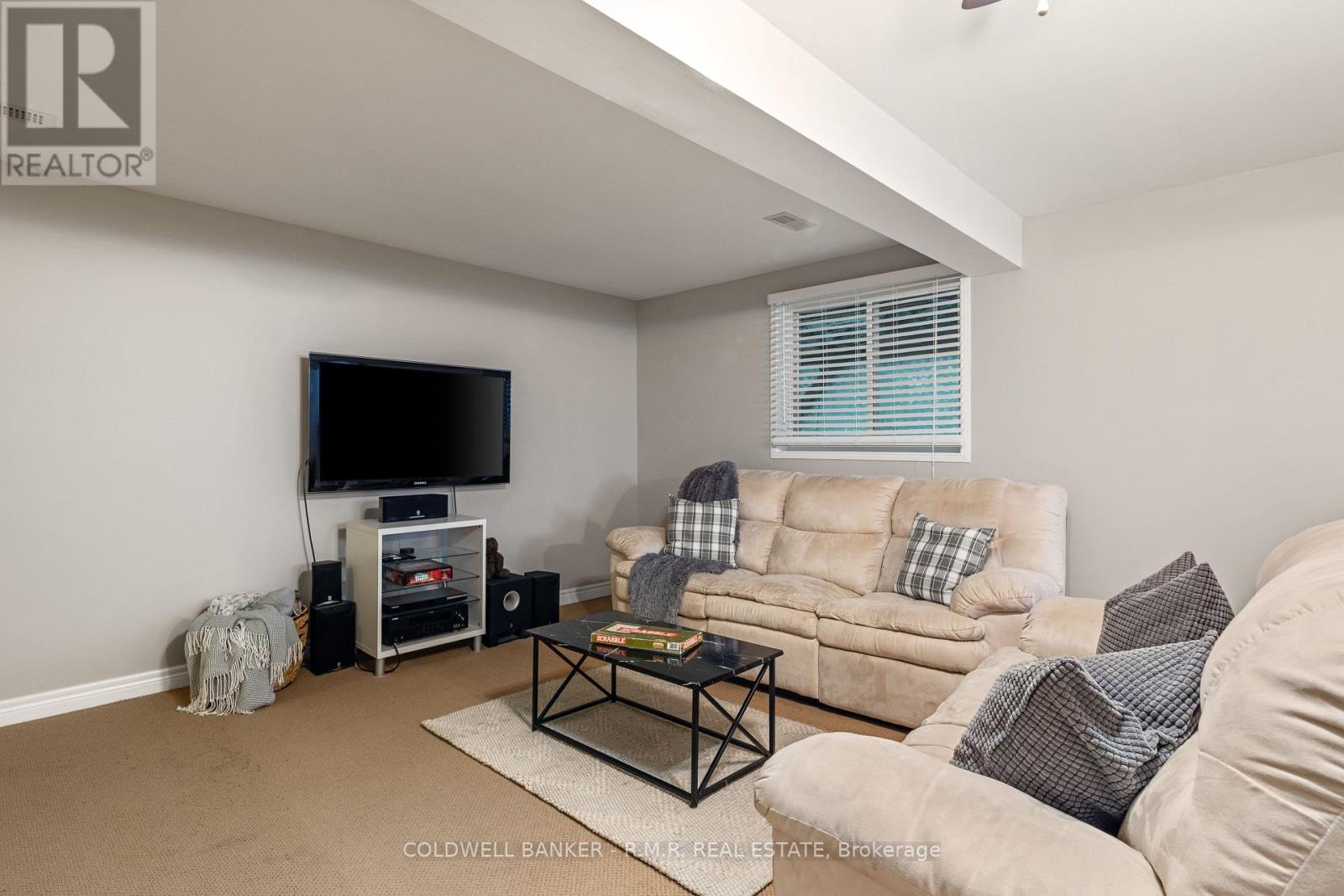 16 Wood Court, Kawartha Lakes (Lindsay), Ontario  K9V 6J4 - Photo 34 - X12368179