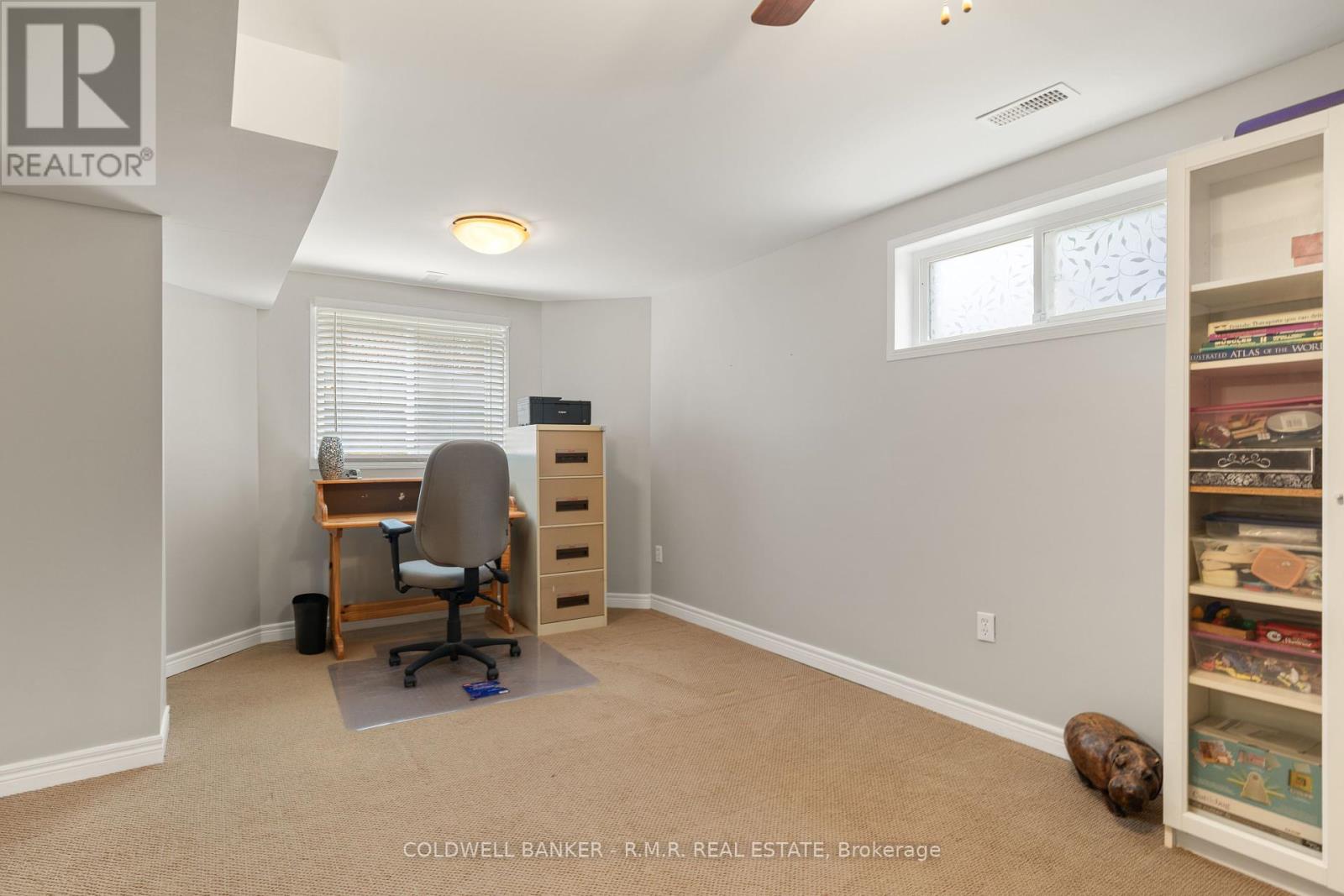 16 Wood Court, Kawartha Lakes (Lindsay), Ontario  K9V 6J4 - Photo 36 - X12368179